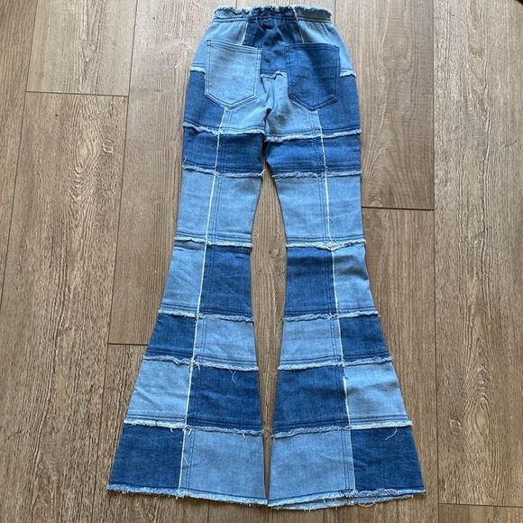 NWOT dELiA*s by Dolls Kill Retro Blue Patchwork High Waist Flare Jeans 70s Vibes - Picture 3 of 4